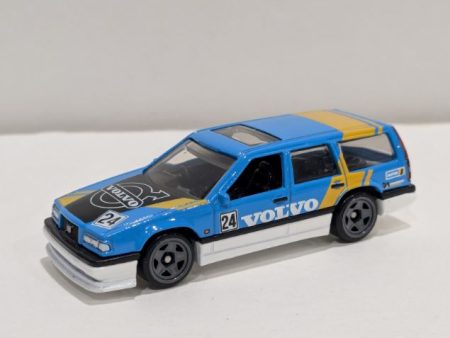 Loose - Hot Wheels Volvo 850 Estate Fashion