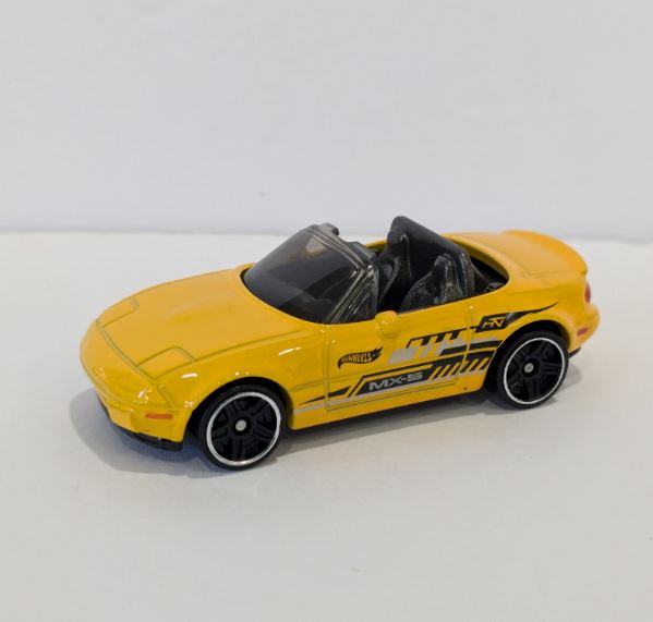 Loose - Hot Wheels 91 Mazda Miata For Sale